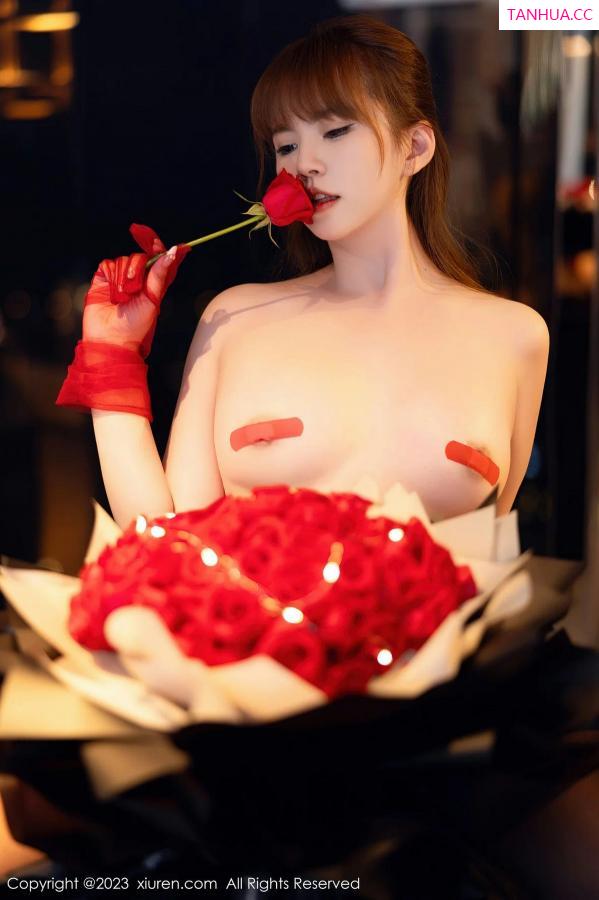 张思允  [XiuRen]高清写真图 2023.06.27 No.6981 张思允Nice 丝袜美臀第29张图片